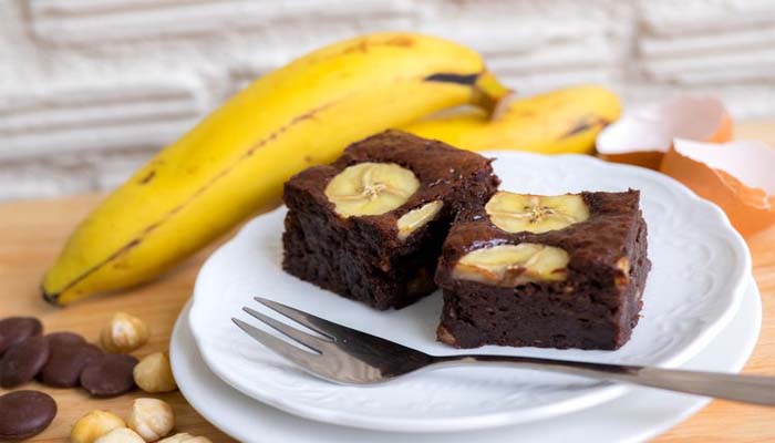 5 Cara Membuat Brownies Potong Enak, Tambah Buah/Kacang